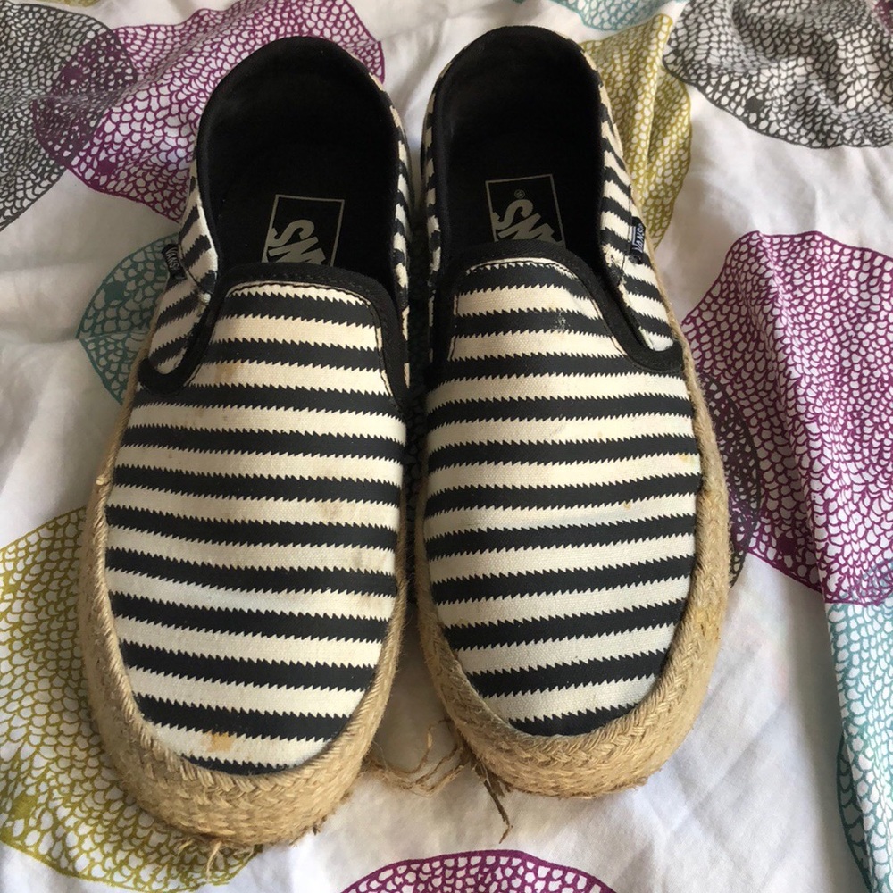 Vans shoes with stripes